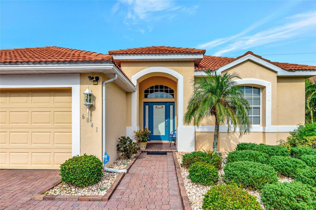Photo of 6841 74th Street Circle E, Bradenton, FL 34203 (MLS # A4666184)