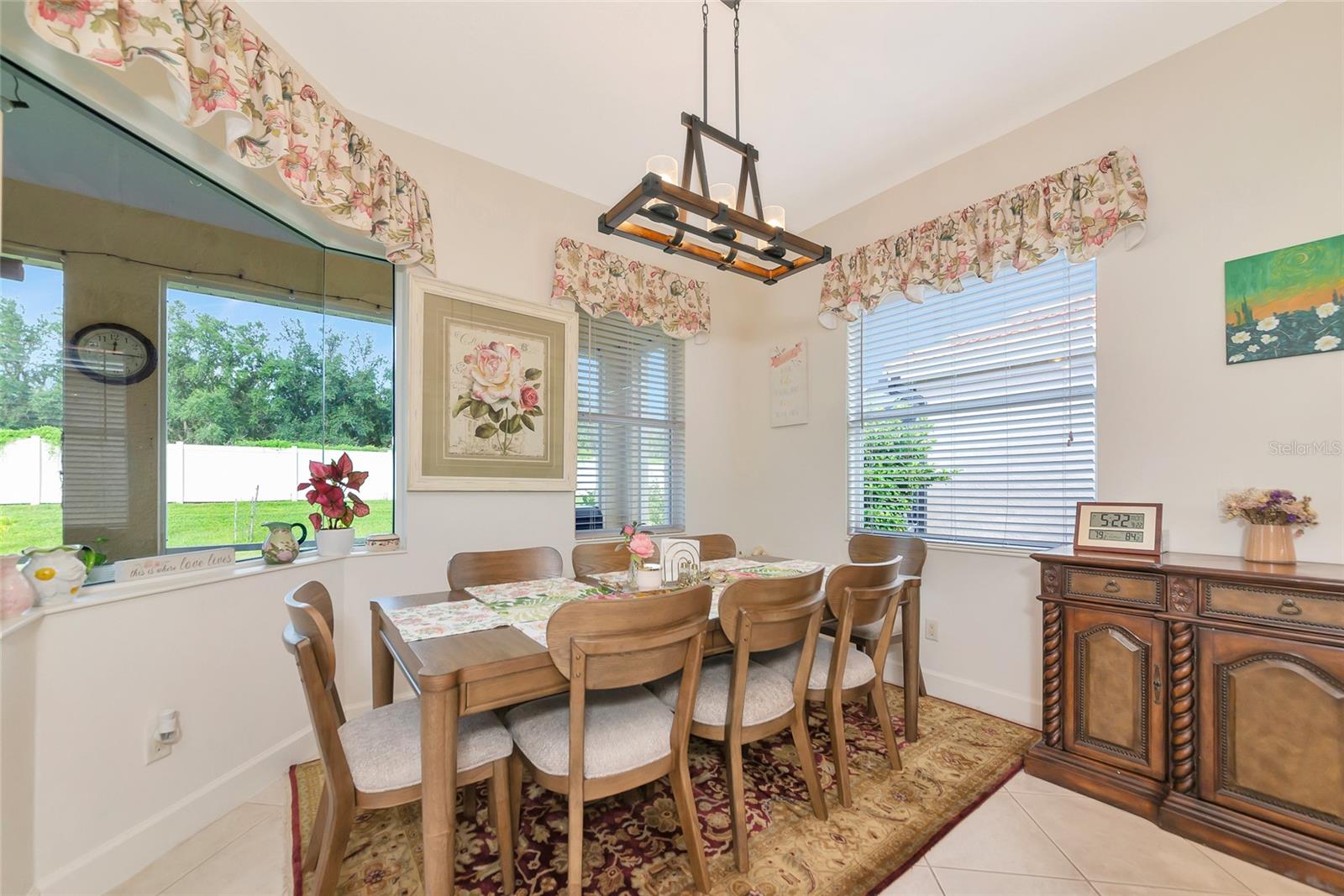 RIVER PLACE - Residential