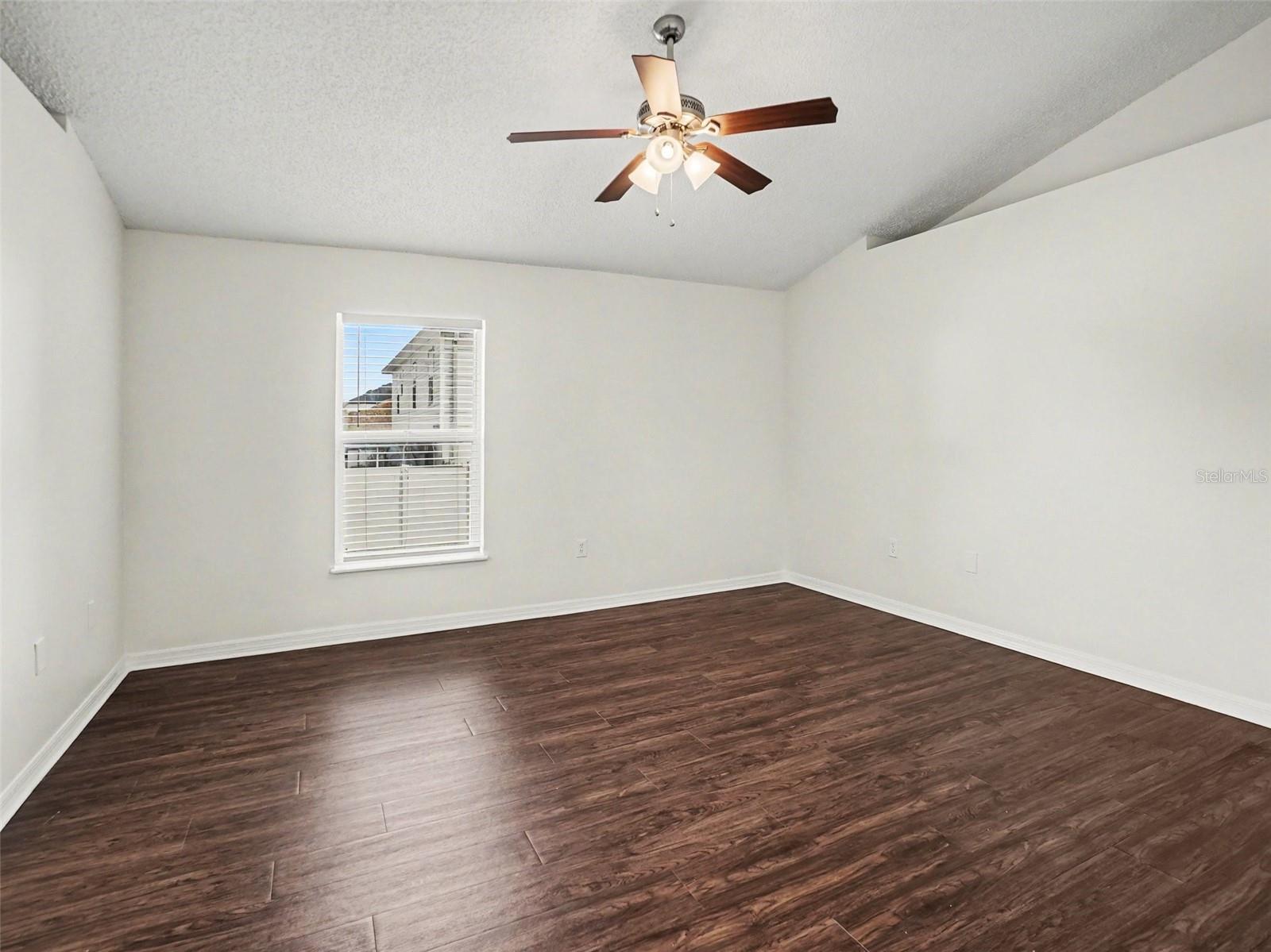 JOHNS LAKE ESTATES - Residential