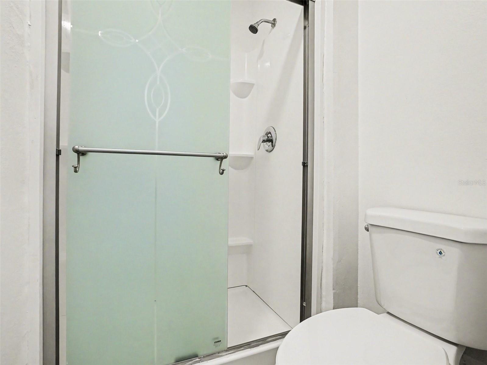 JOHNS LAKE ESTATES - Residential