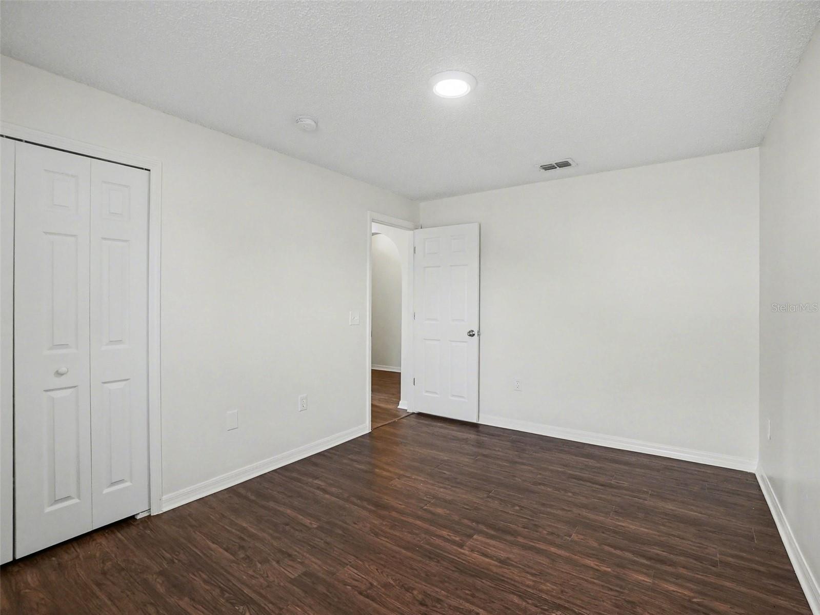 JOHNS LAKE ESTATES - Residential