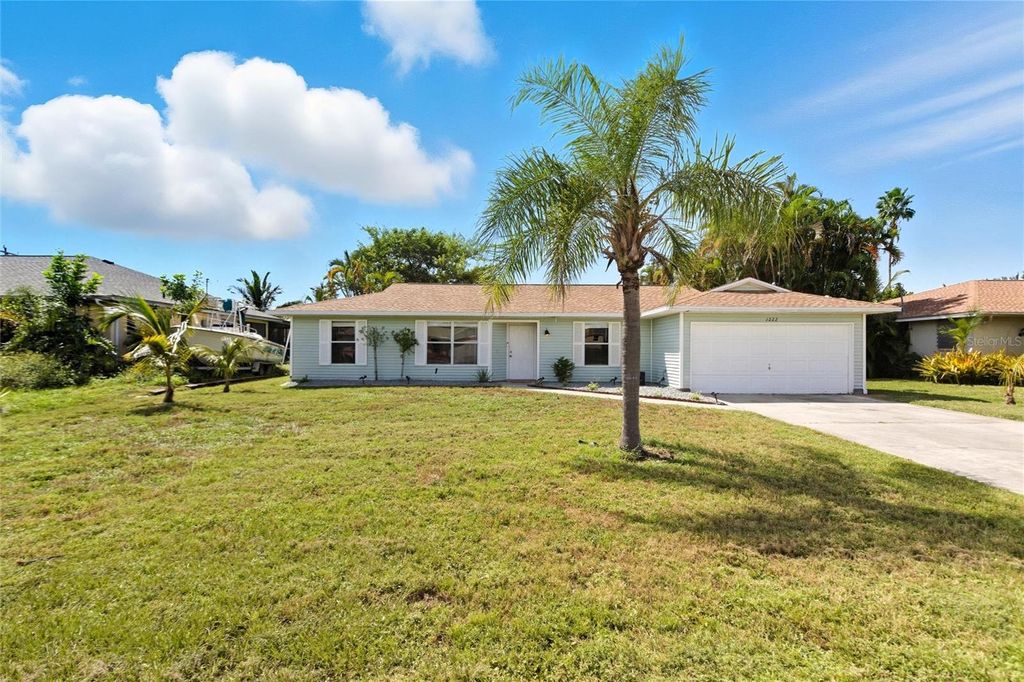 Photo of 1222 SE 23rd Avenue, Cape Coral, FL 33990 (MLS # TB8430347)