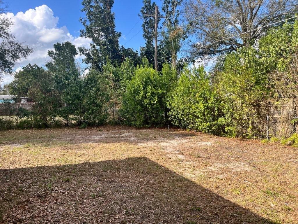 ROBINSWOOD SEC 01 - Residential Lease