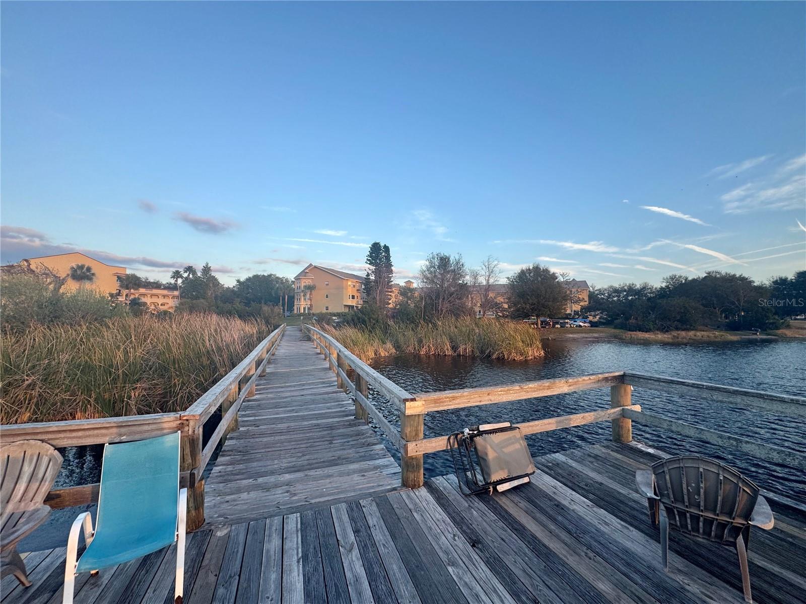 ON TOP OF THE WORLD - Residential