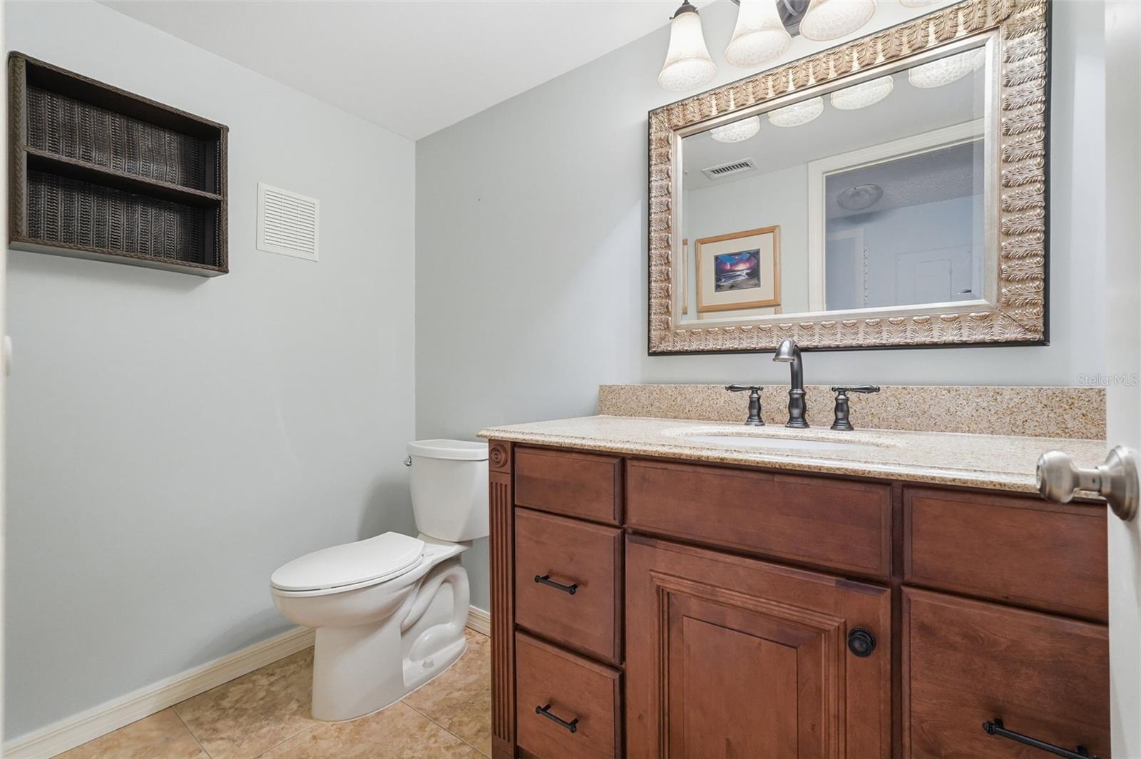 ON TOP OF THE WORLD - Residential