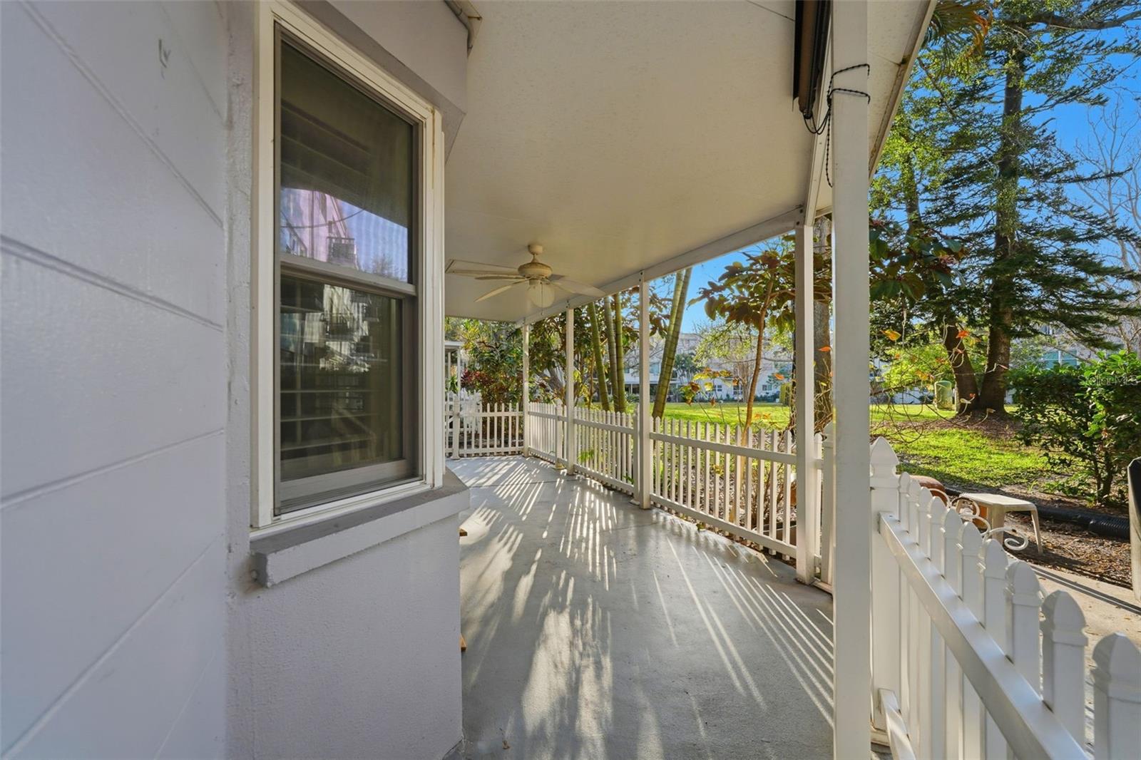 ON TOP OF THE WORLD - Residential