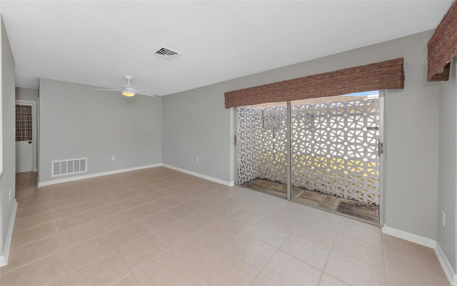 SUNSET HIGHLANDS - Residential