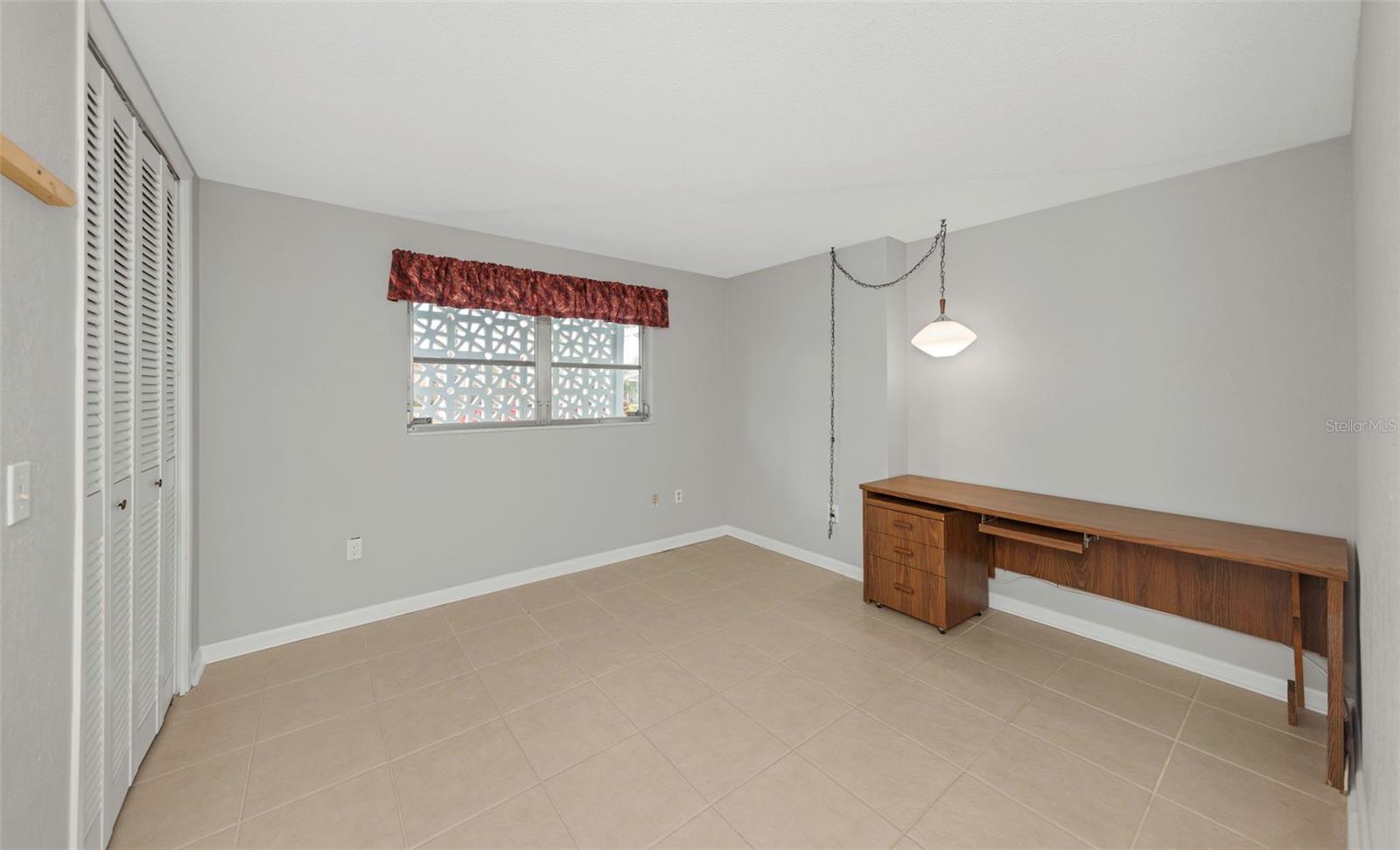 SUNSET HIGHLANDS - Residential