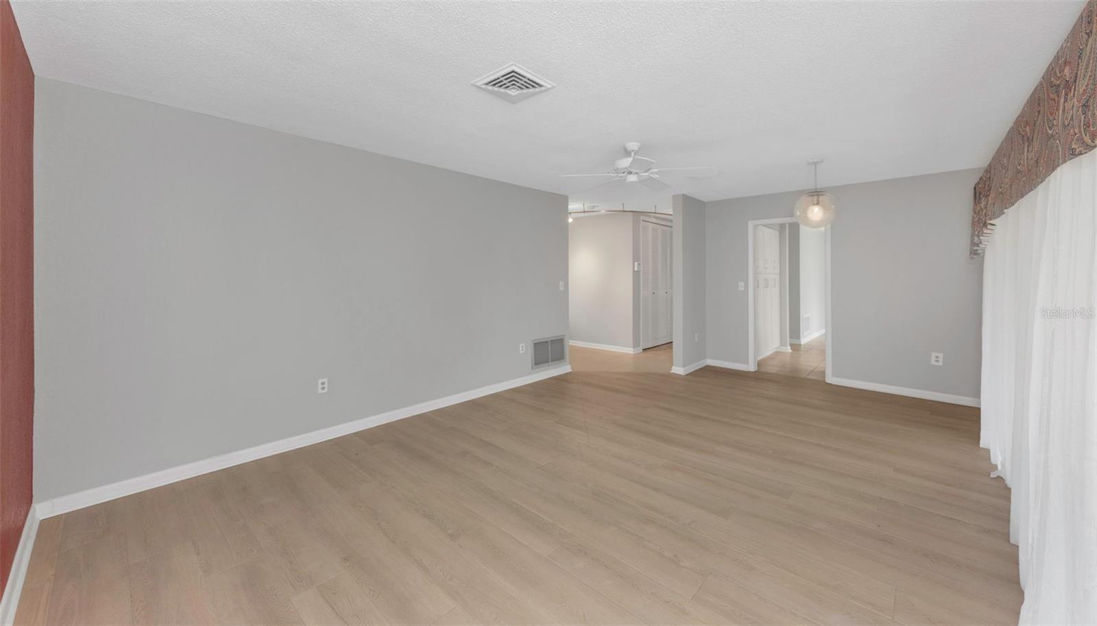 SUNSET HIGHLANDS - Residential