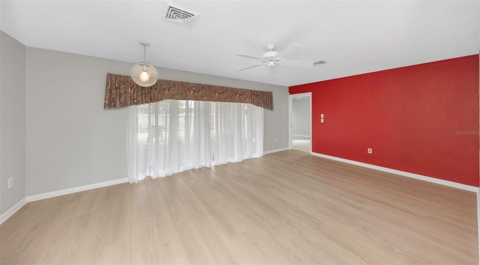 SUNSET HIGHLANDS - Residential