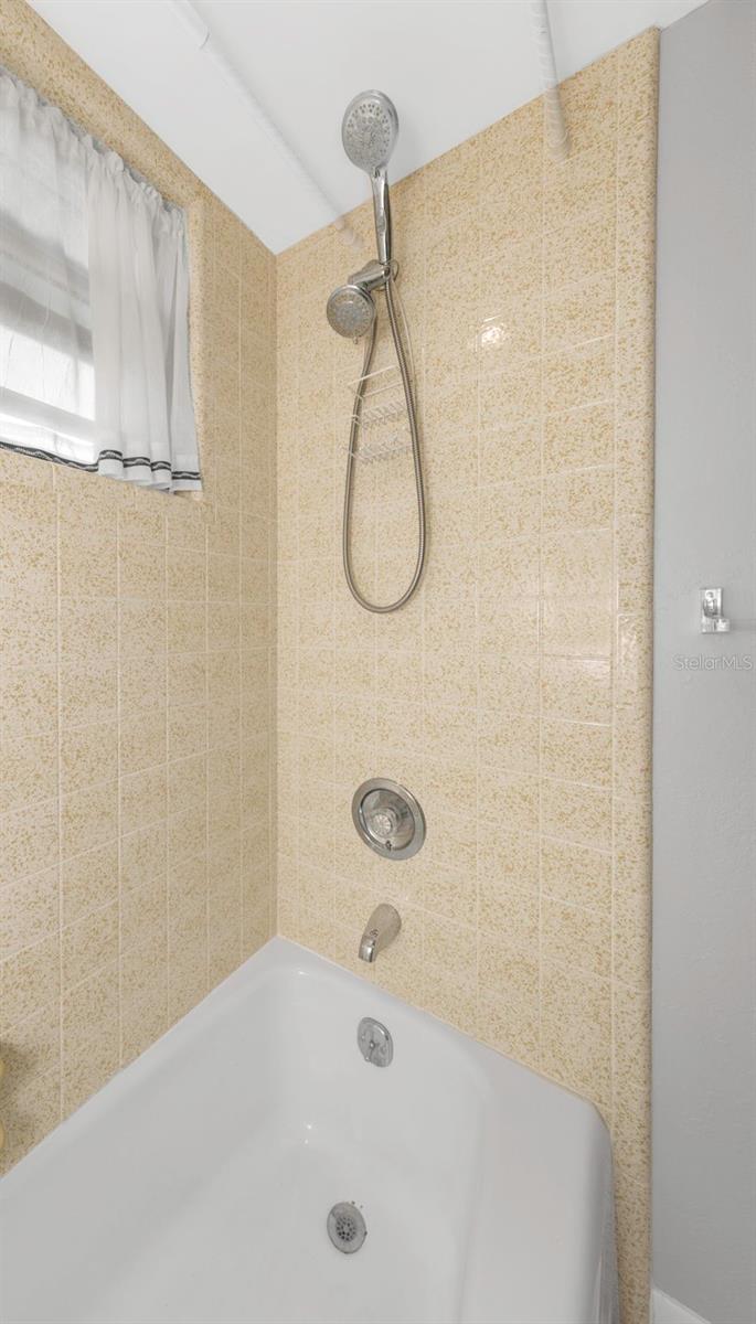 SUNSET HIGHLANDS - Residential