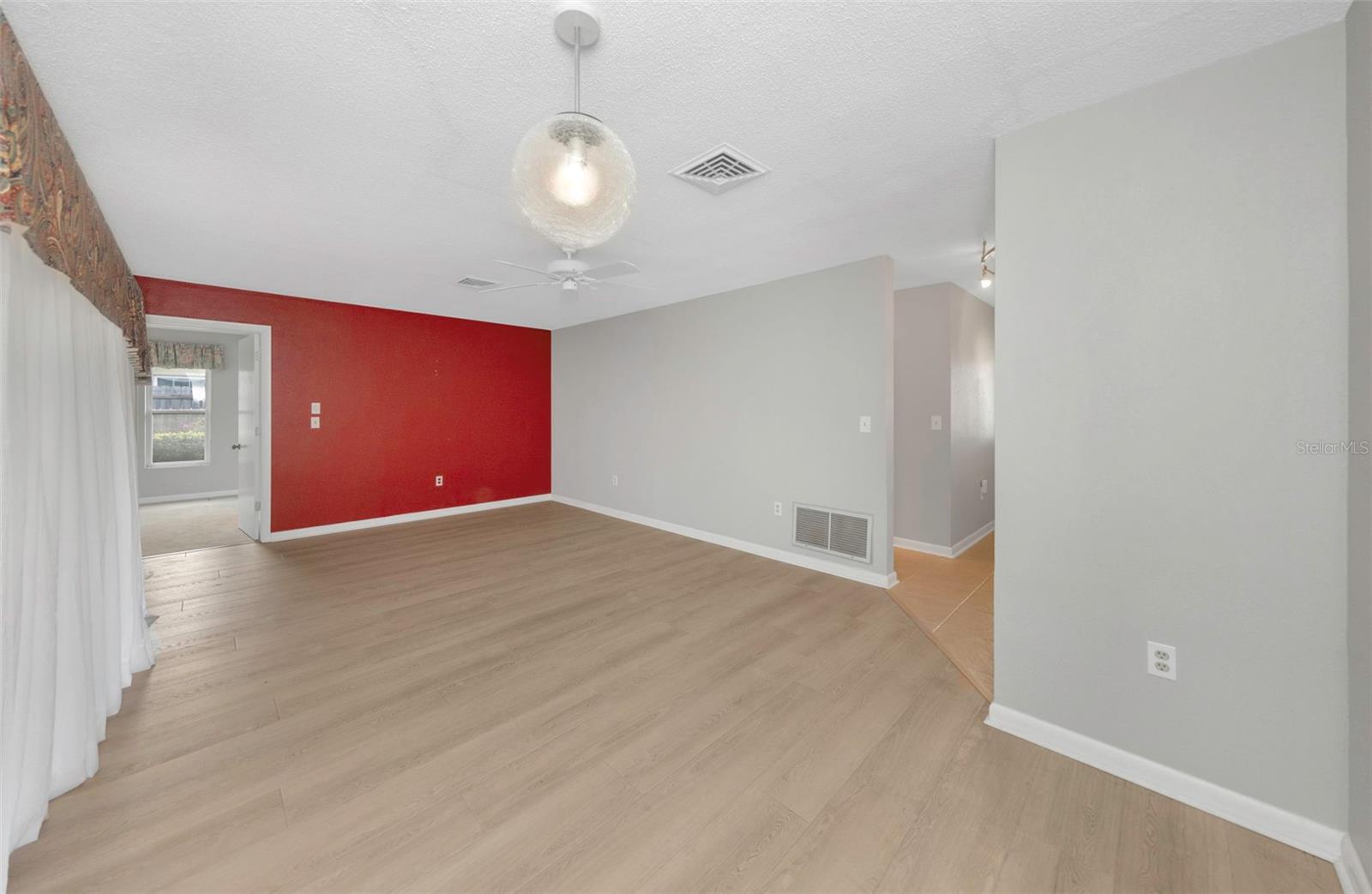 SUNSET HIGHLANDS - Residential