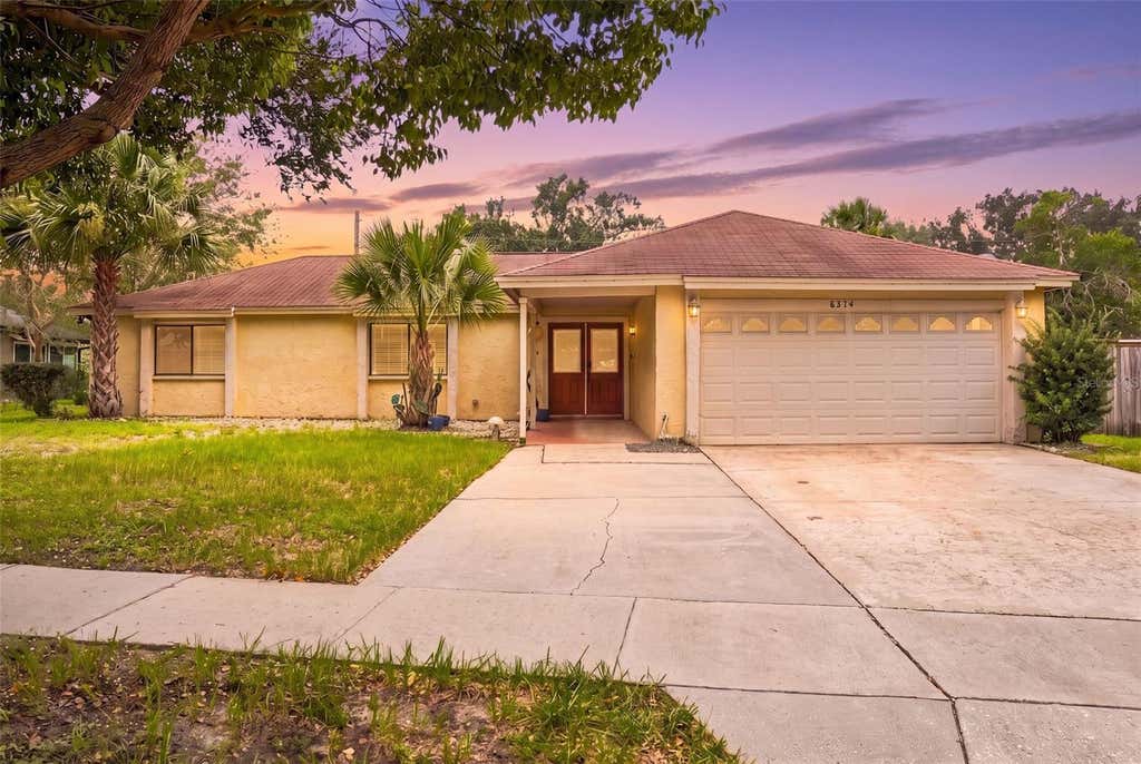 Photo of 8334 Crosswicks Drive, Orlando, FL 32819 (MLS # O6434561)