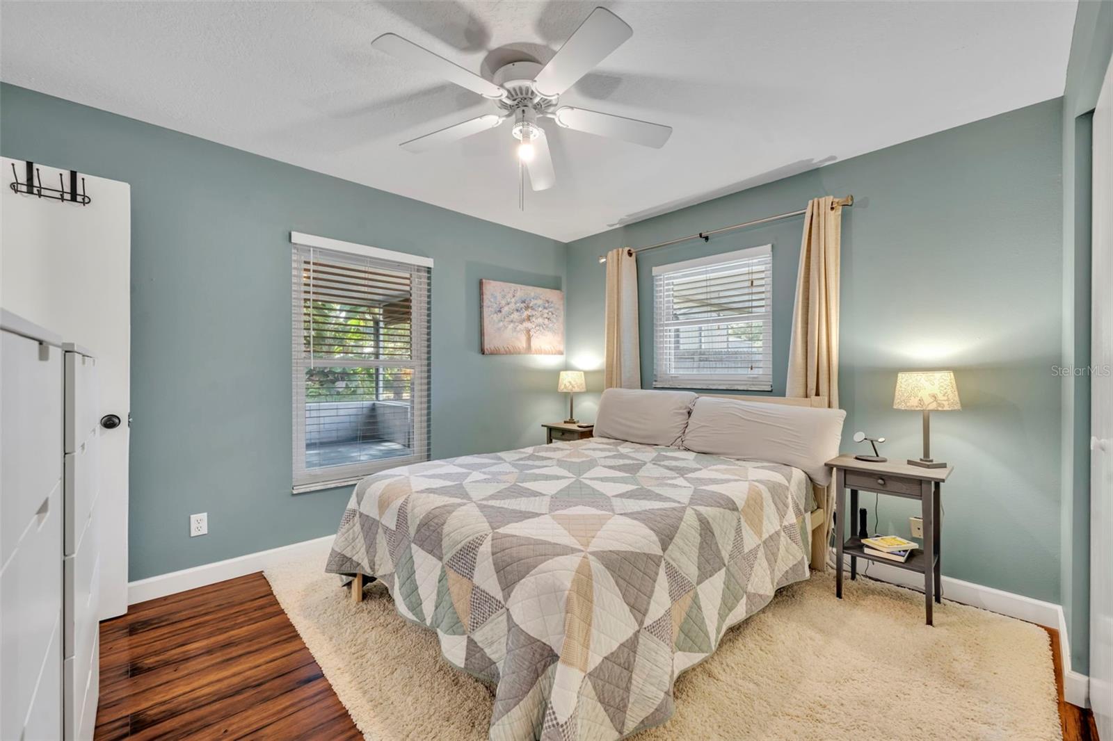 MOUNT PLYMOUTH - Residential