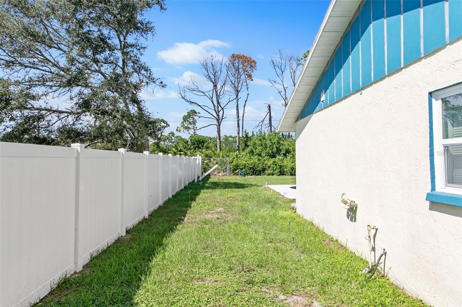 PORT CHARLOTTE SEC 065 - Residential Lease