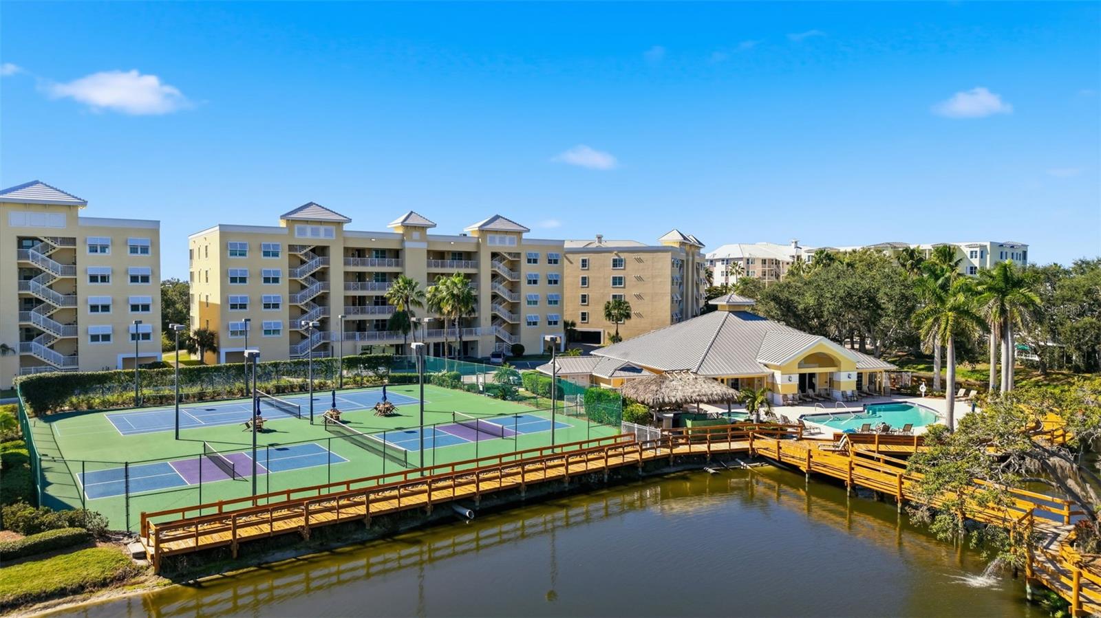 LAKE VISTA - Residential