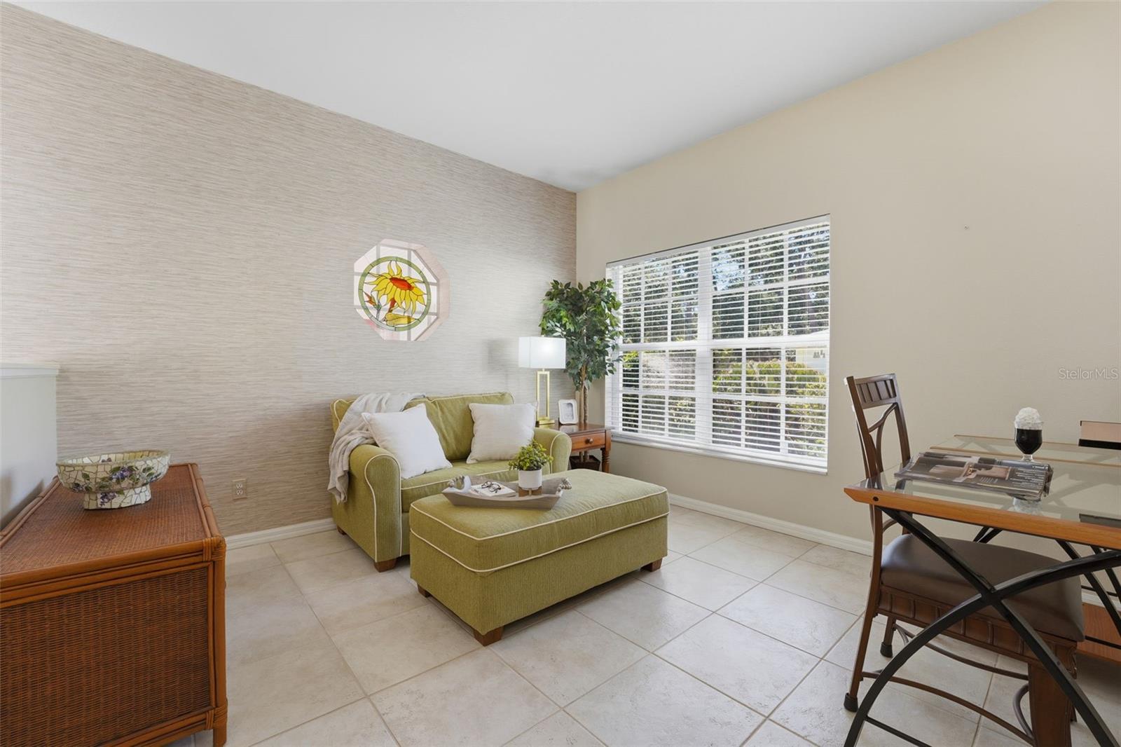 LAKE VISTA - Residential