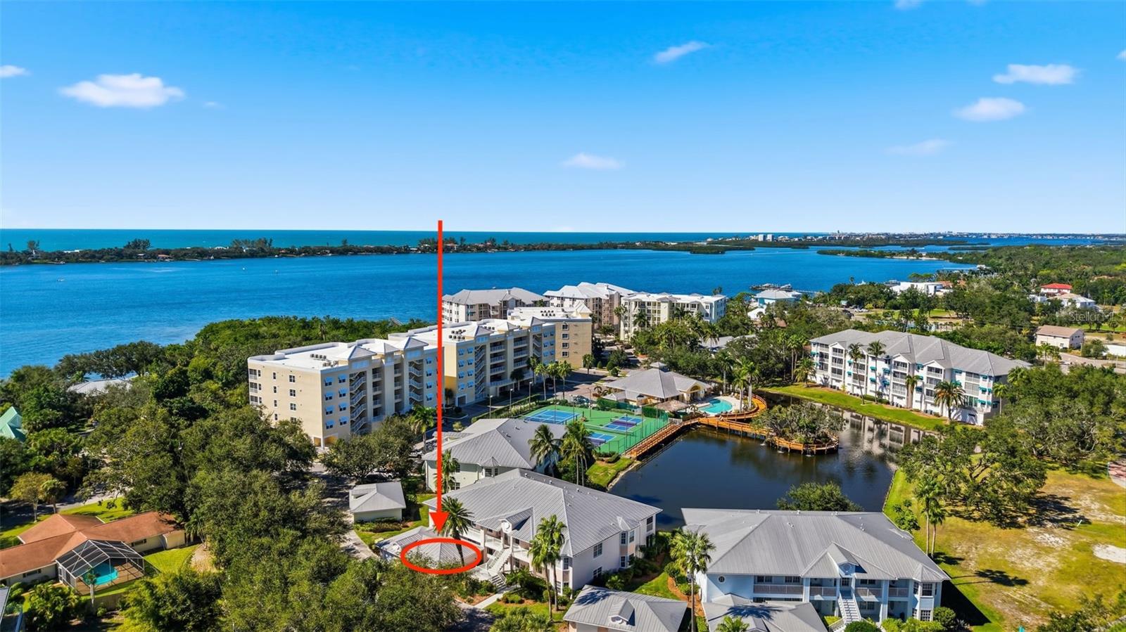 LAKE VISTA - Residential