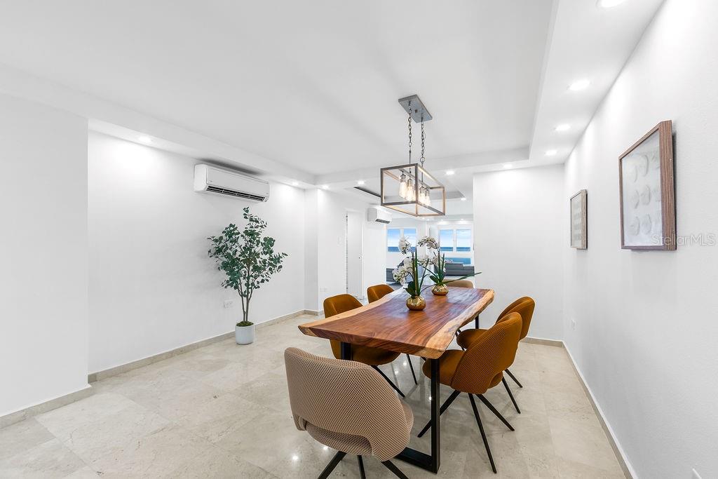 OCEAN COURT - Residential
