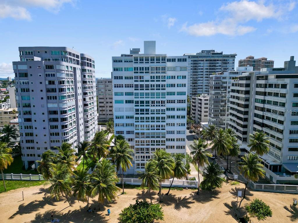 OCEAN COURT - Residential