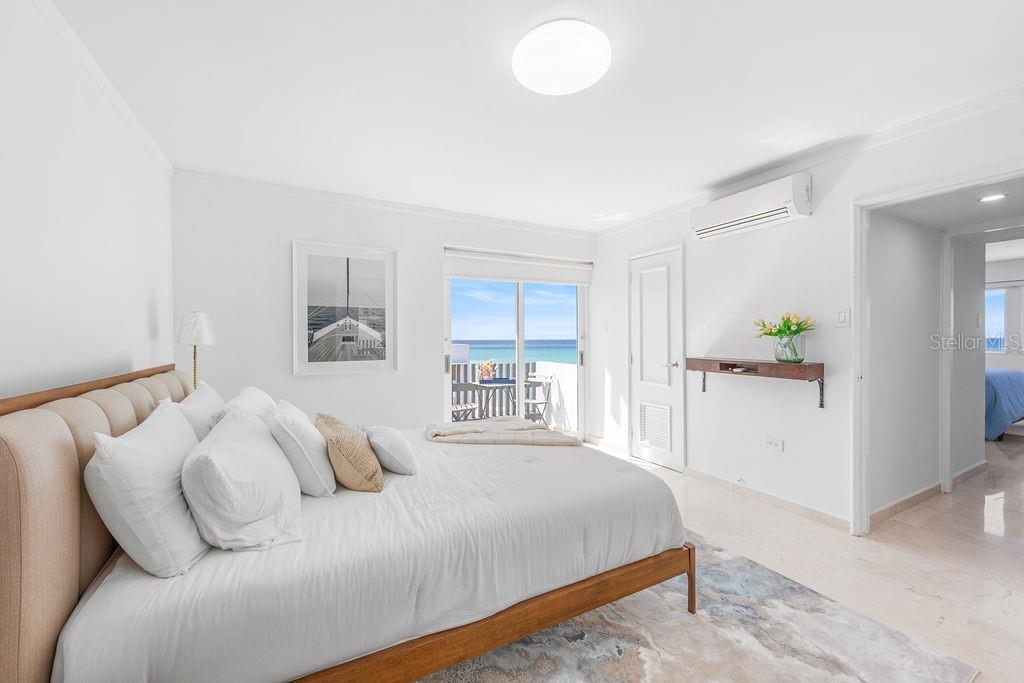 OCEAN COURT - Residential
