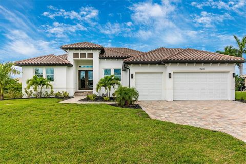 A home in PORT CHARLOTTE