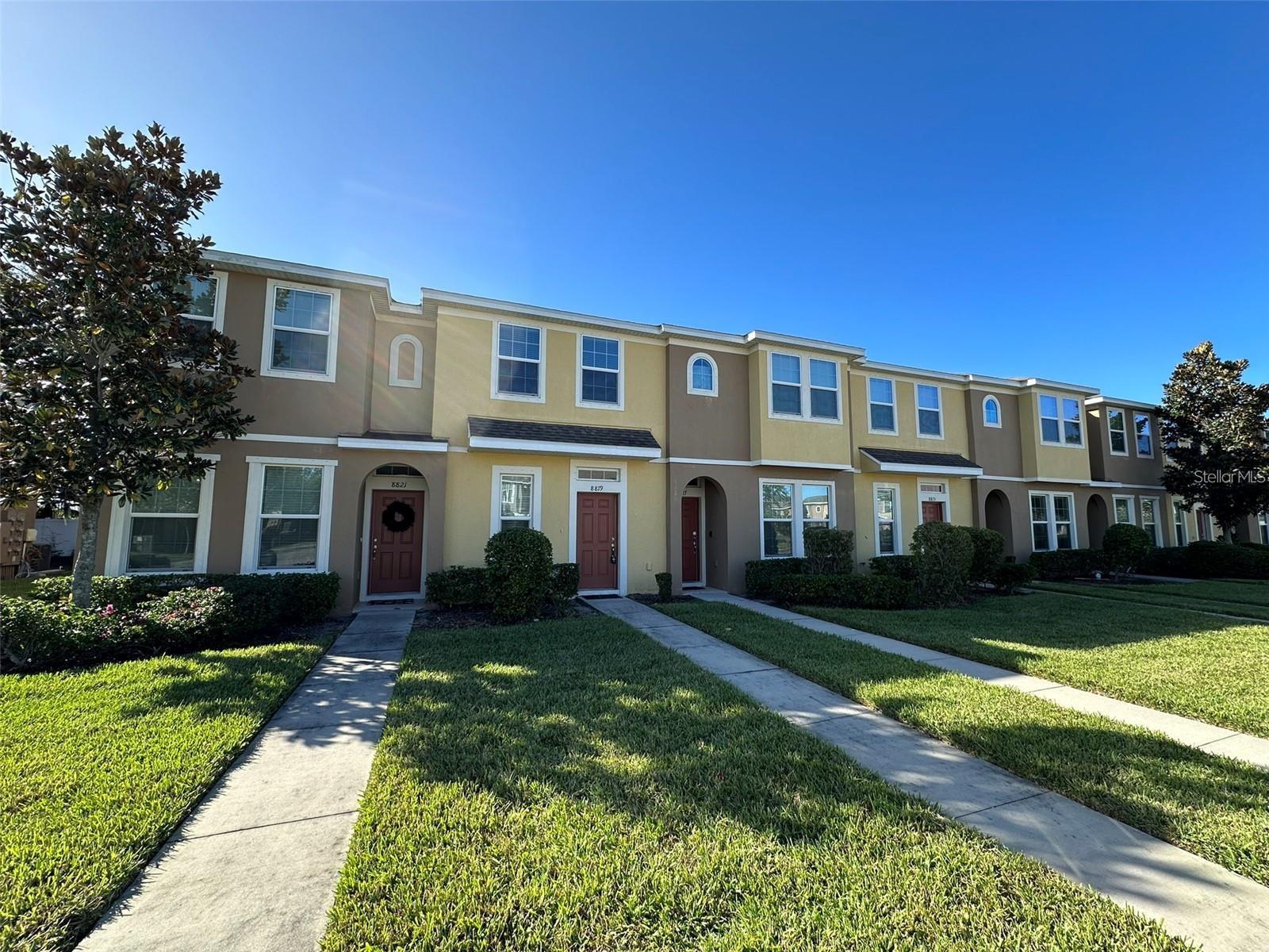 Located in the Taylor Morrison Baywood at Oak Creek community, this 2 bedroom, 2.5 bath townhome offers 1128 sq ft of thoughtfully designed living space. The open floor plan features a spacious living/dining area, luxury vinyl plank floors throughout on both levels, a kitchen with beautiful espresso wood cabinetry, and GE appliances. The second floor features a spacious primary suite with walk-closet, luxurious bathroom, a second bedroom with en-suite bath and a full-size washer dryer for convenience. The community is well maintained, freshly landscaped, and has a playground and a sun-soaked pool for it's residents. This is an excellent option for first time homebuyers, investors or an affordable second home in beautiful Florida. Shopping, dining and major highways are nearby. This is an excellent location just 15-20 minutes or so from Downtown Tampa. Give us a call for a tour!