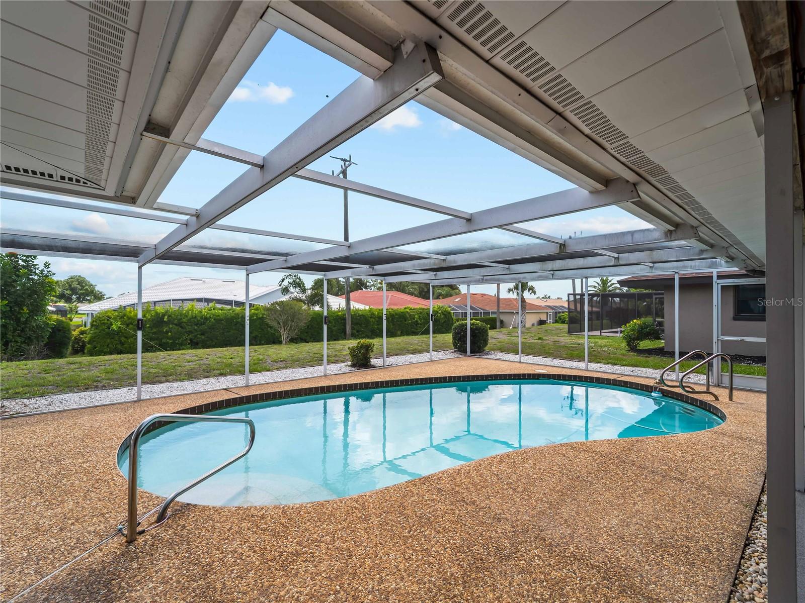 VENICE GARDENS - Residential
