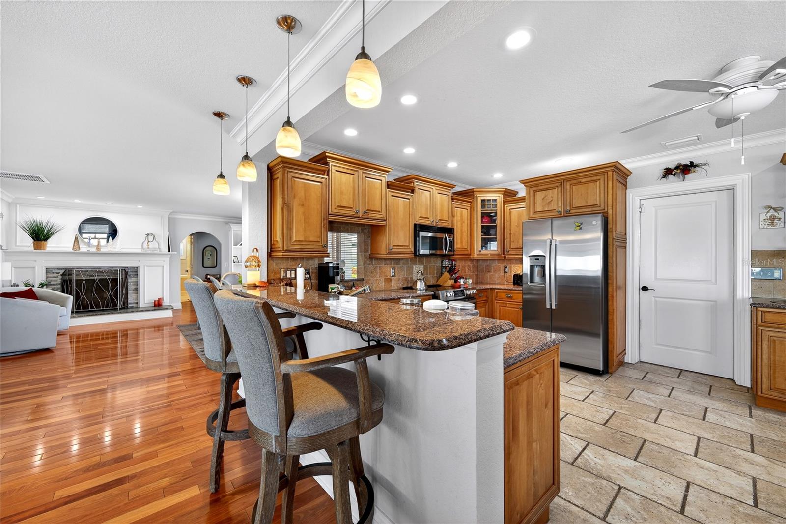 TROPICAL SHORES 3RD ADD - Residential