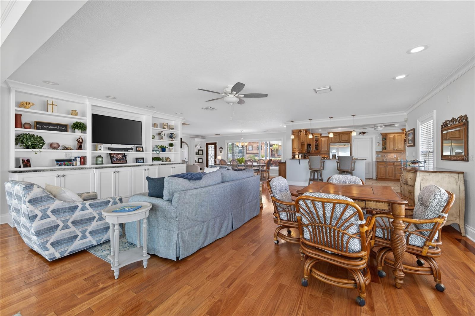 TROPICAL SHORES 3RD ADD - Residential