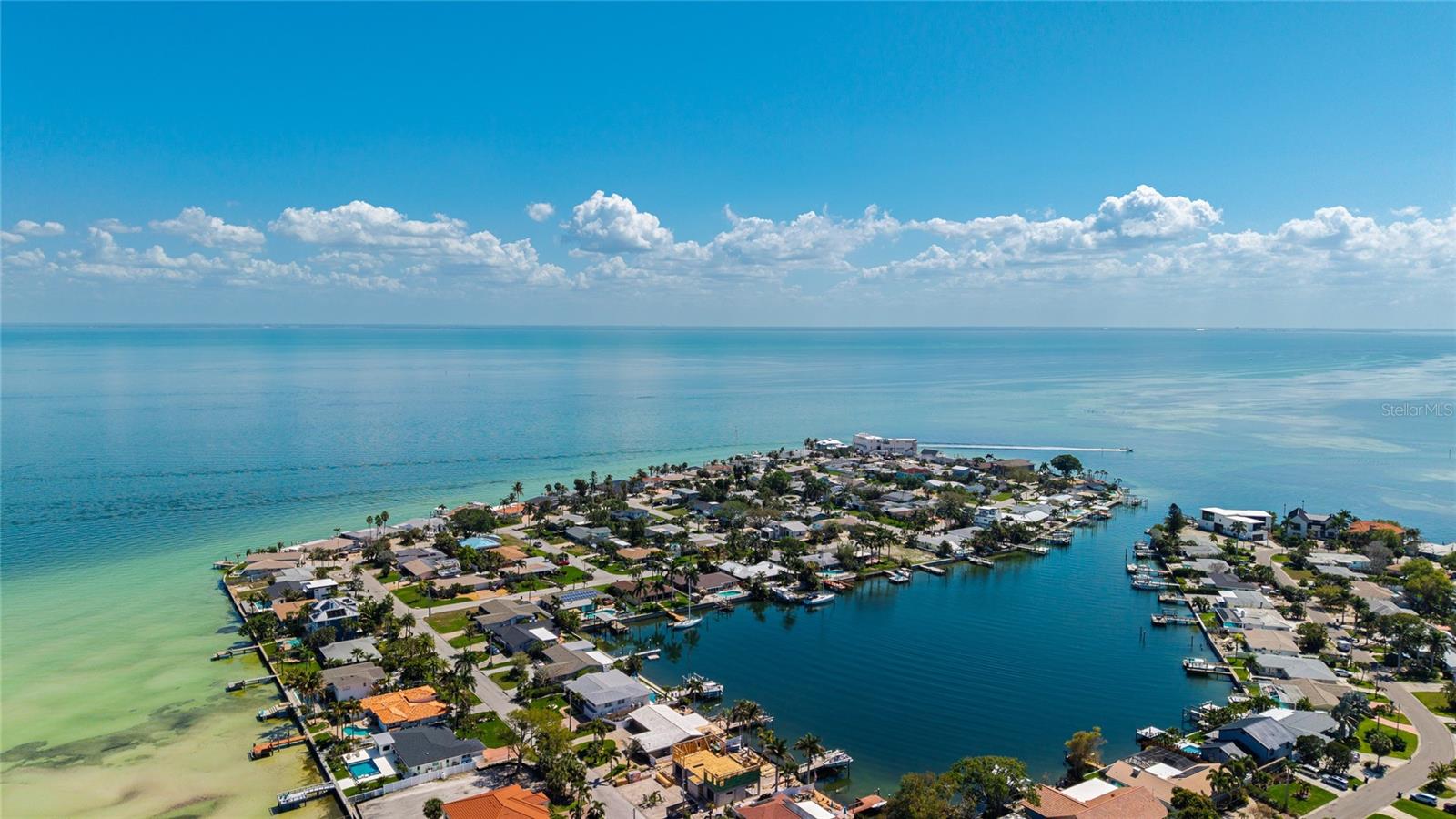 2540 E BAY ISLE DRIVE SE