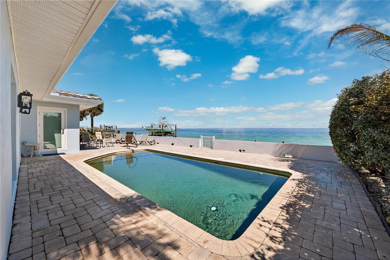 TROPICAL SHORES 3RD ADD - Residential