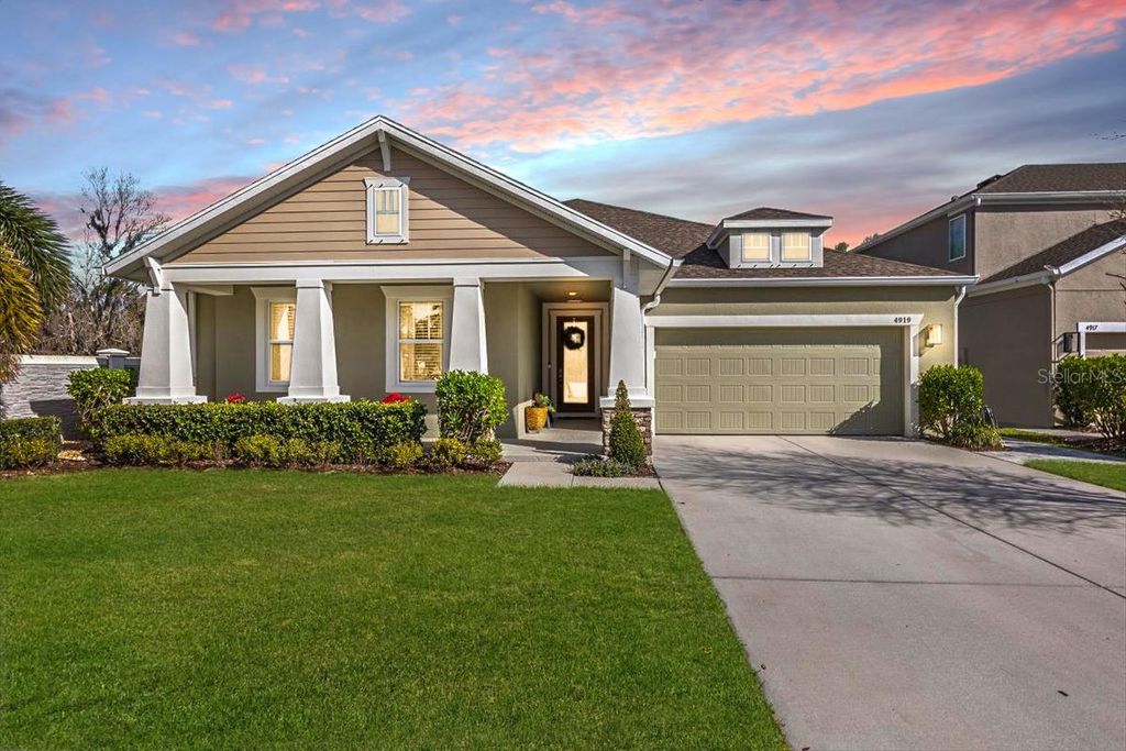Photo of 4919 Lakeshore Oaks Court, Tampa, FL 33624 (MLS # TB8358827)