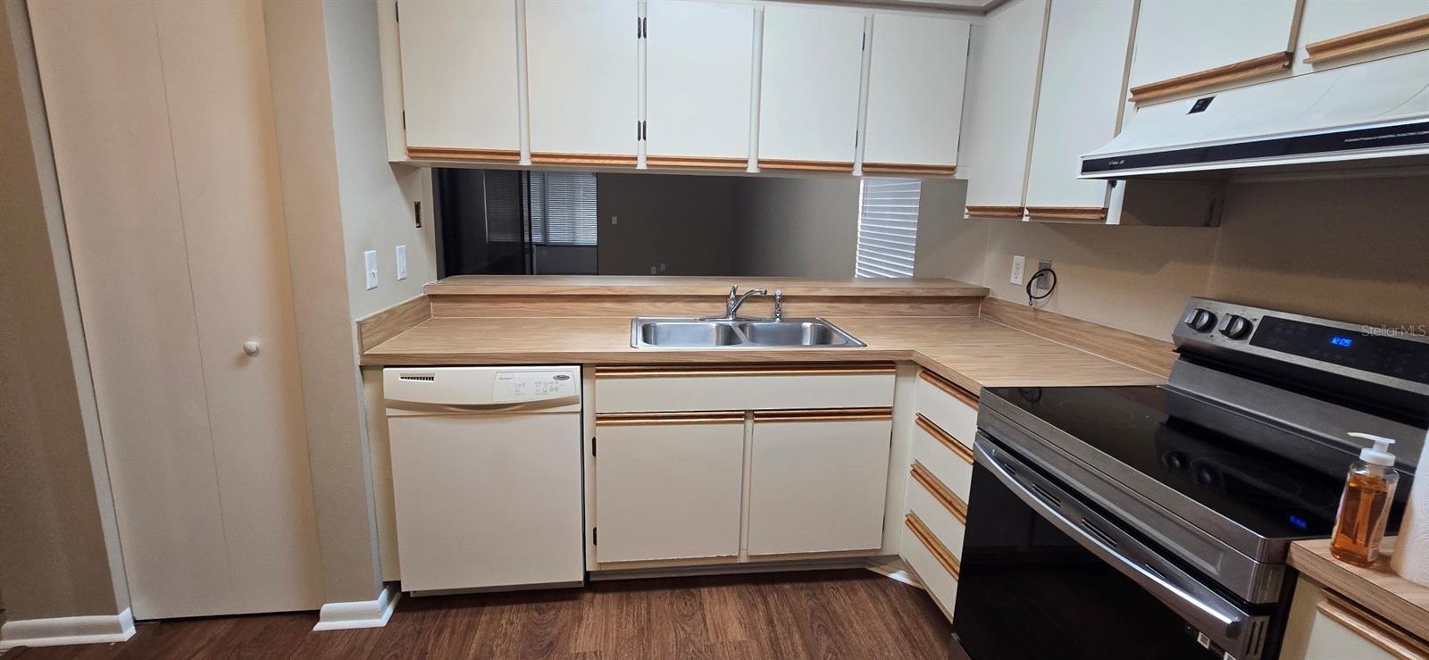 DARBY DOWNS - Residential Lease