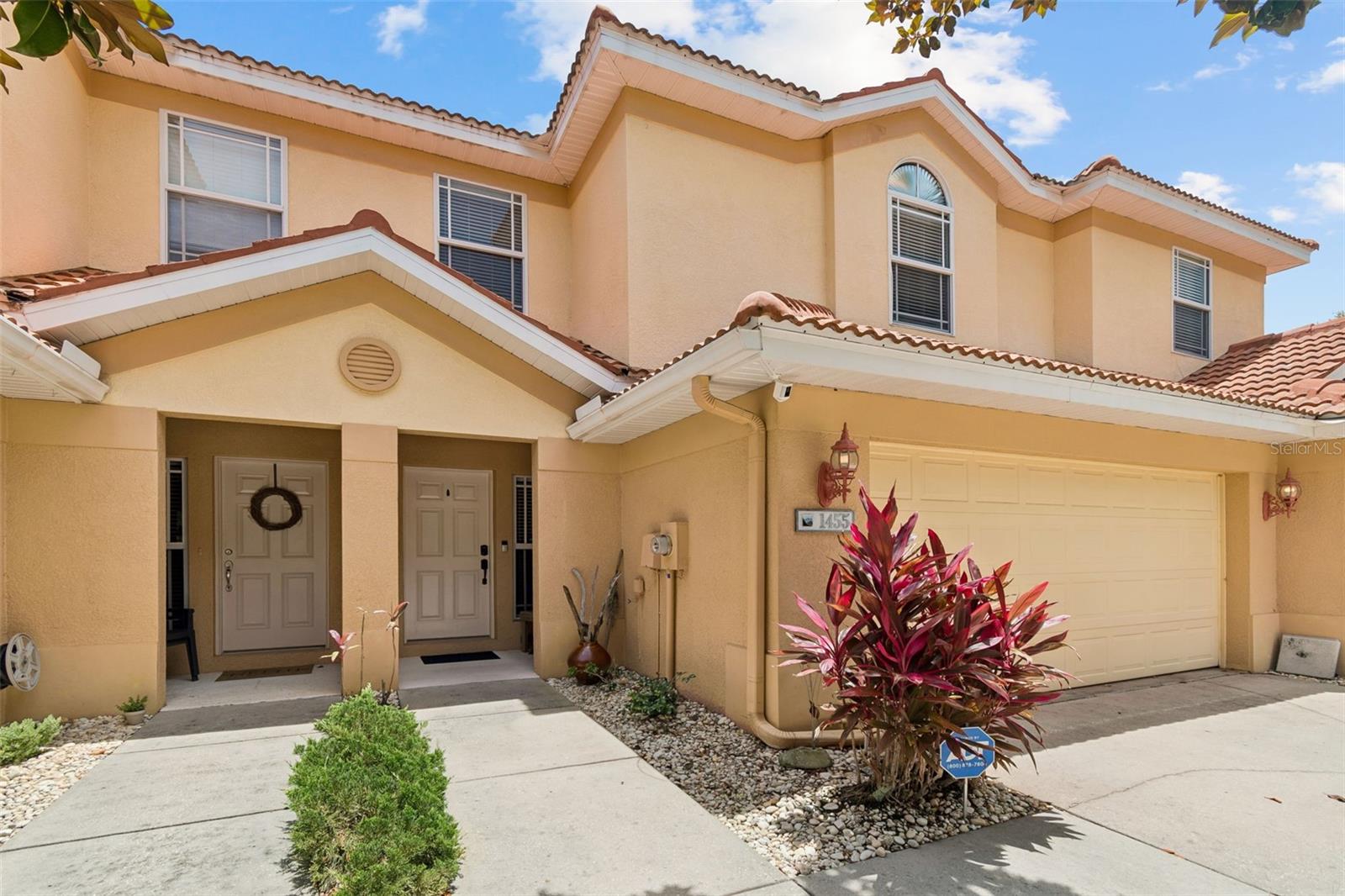 1455 HIDDEN COURT