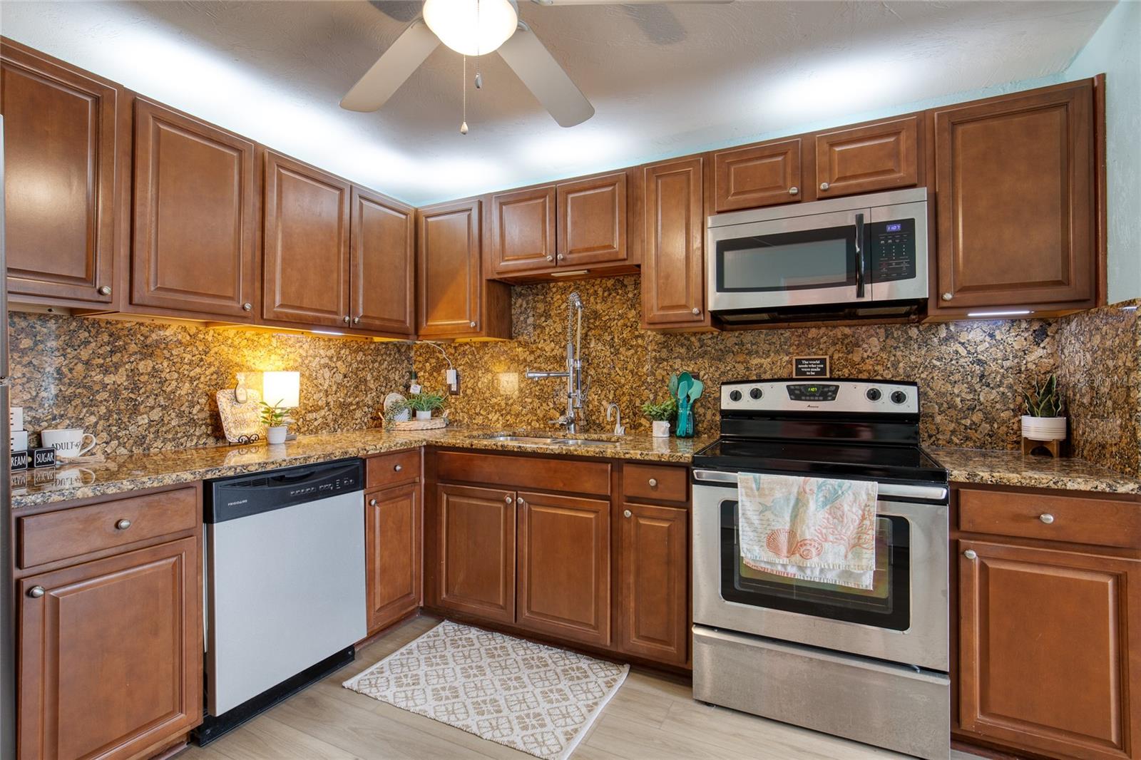 OCEAN SHORES - Residential