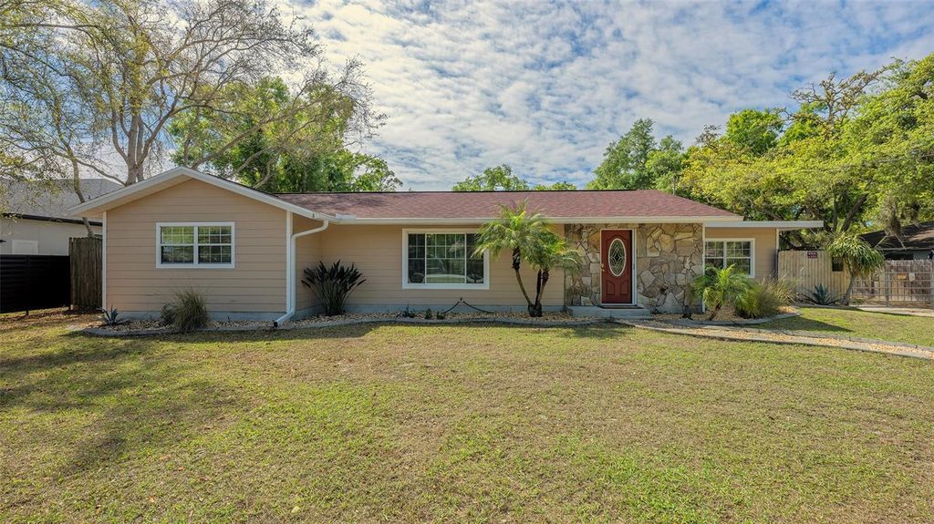 Photo of 3818 Gocio Road, Sarasota, FL 34235 (MLS # A4687006)