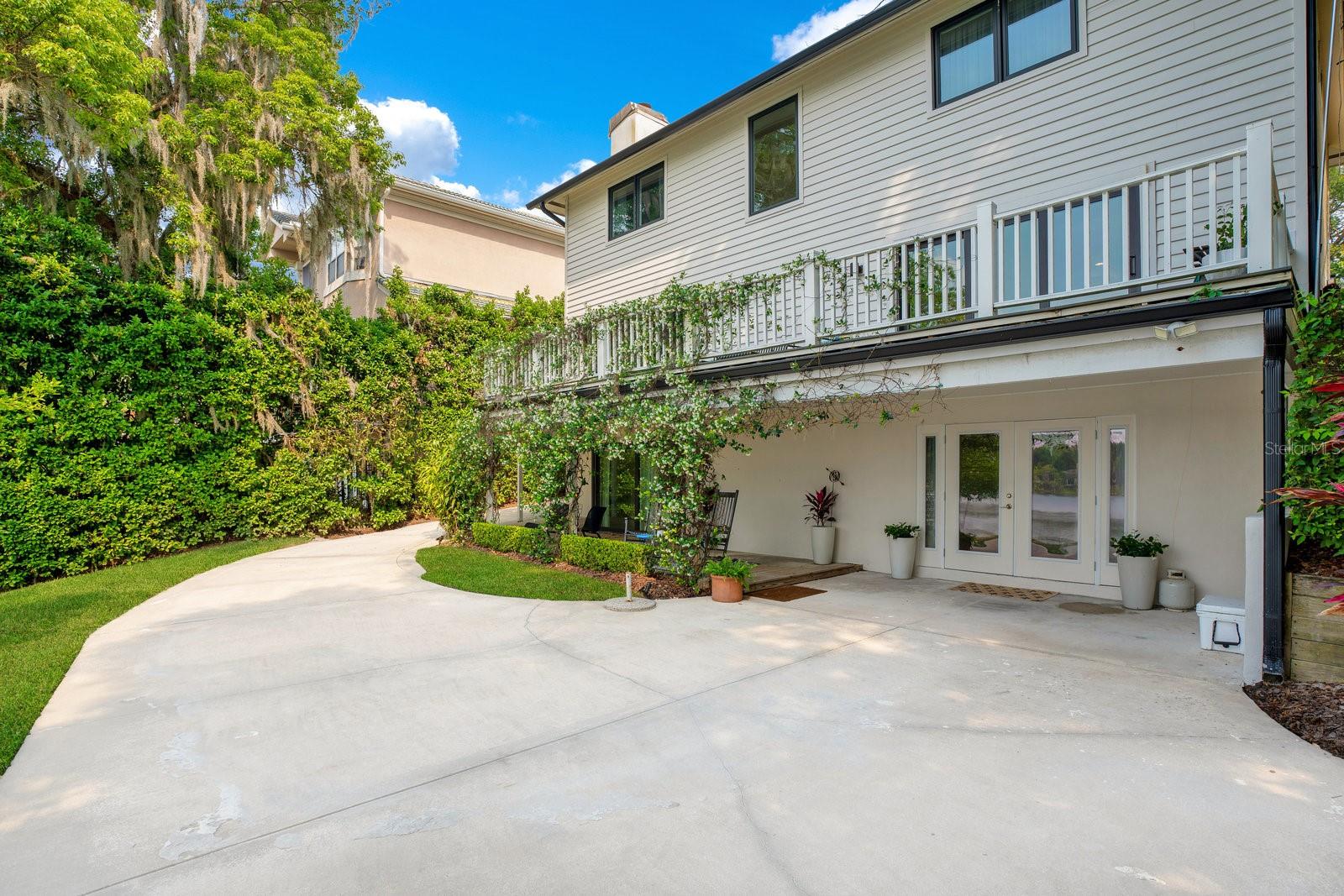 SYLVAN LAKE SHORES - Residential