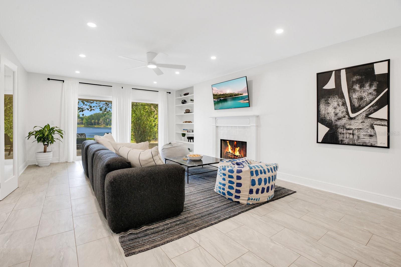 SYLVAN LAKE SHORES - Residential