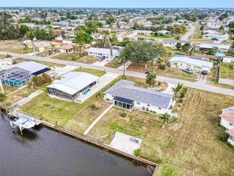 A home in PORT CHARLOTTE