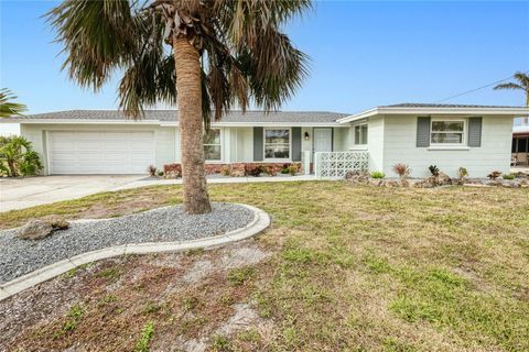 A home in PORT CHARLOTTE