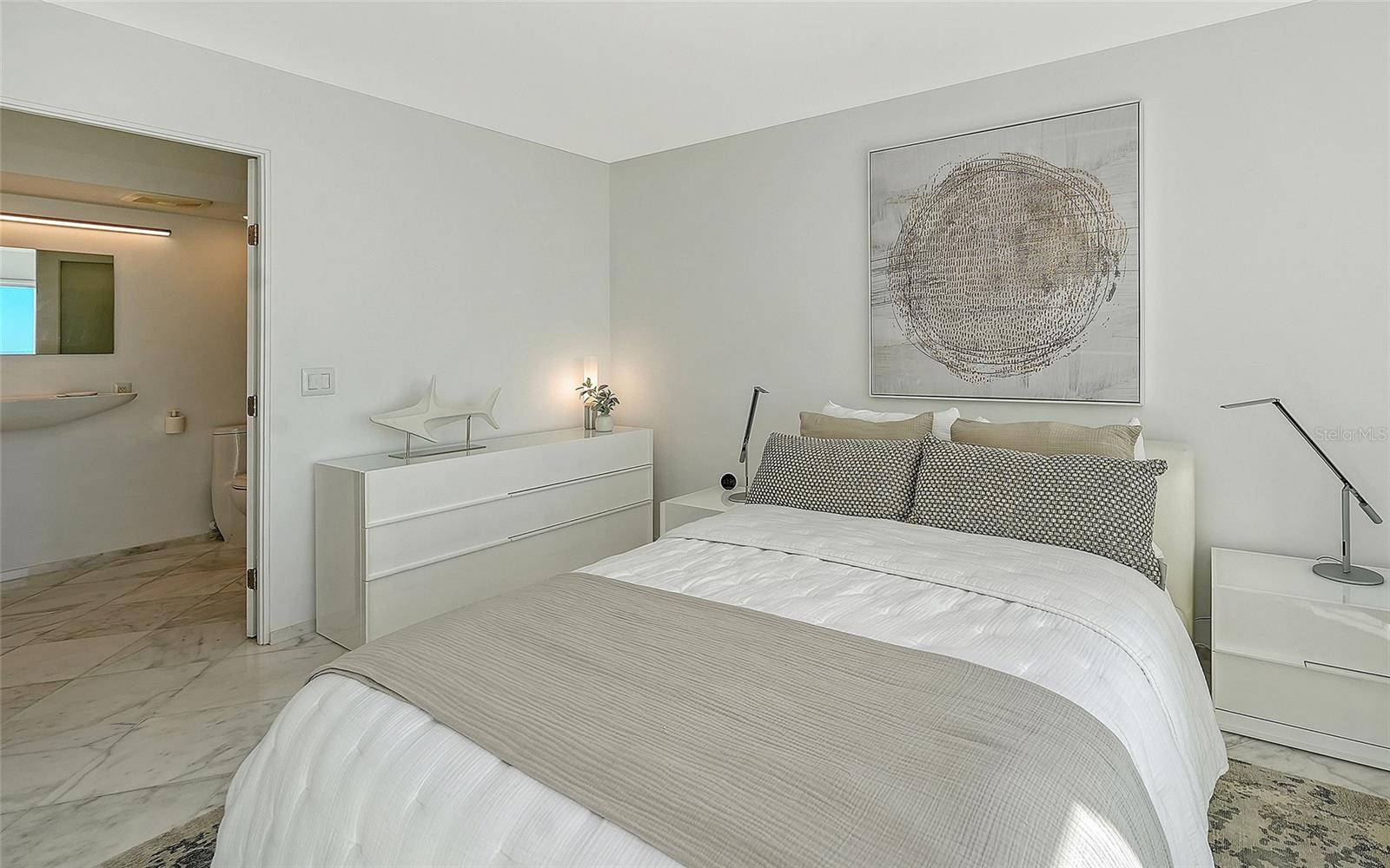 ISLANDS WEST - Residential