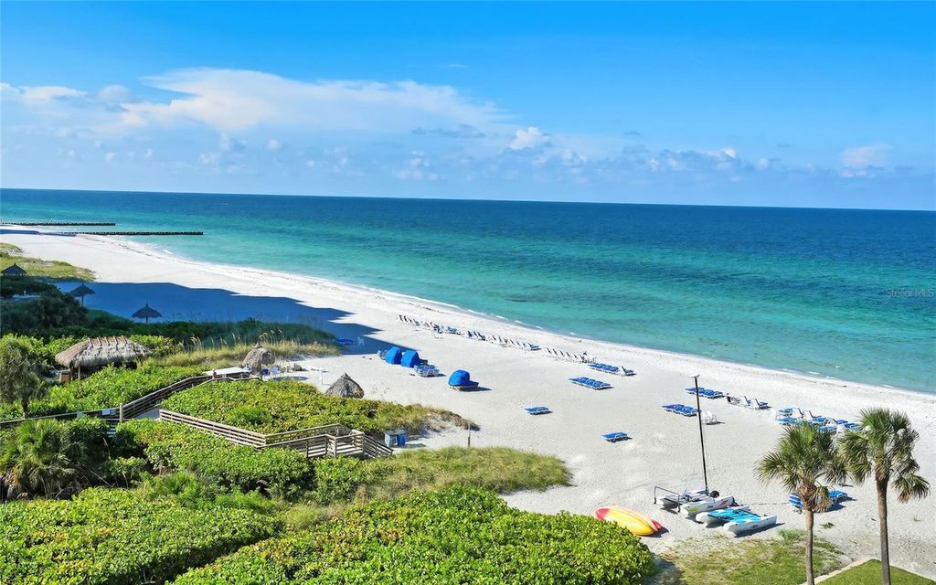Photo of 2525 Gulf Of Mexico Drive #6B, Longboat Key, FL 34228 (MLS # A4673235)