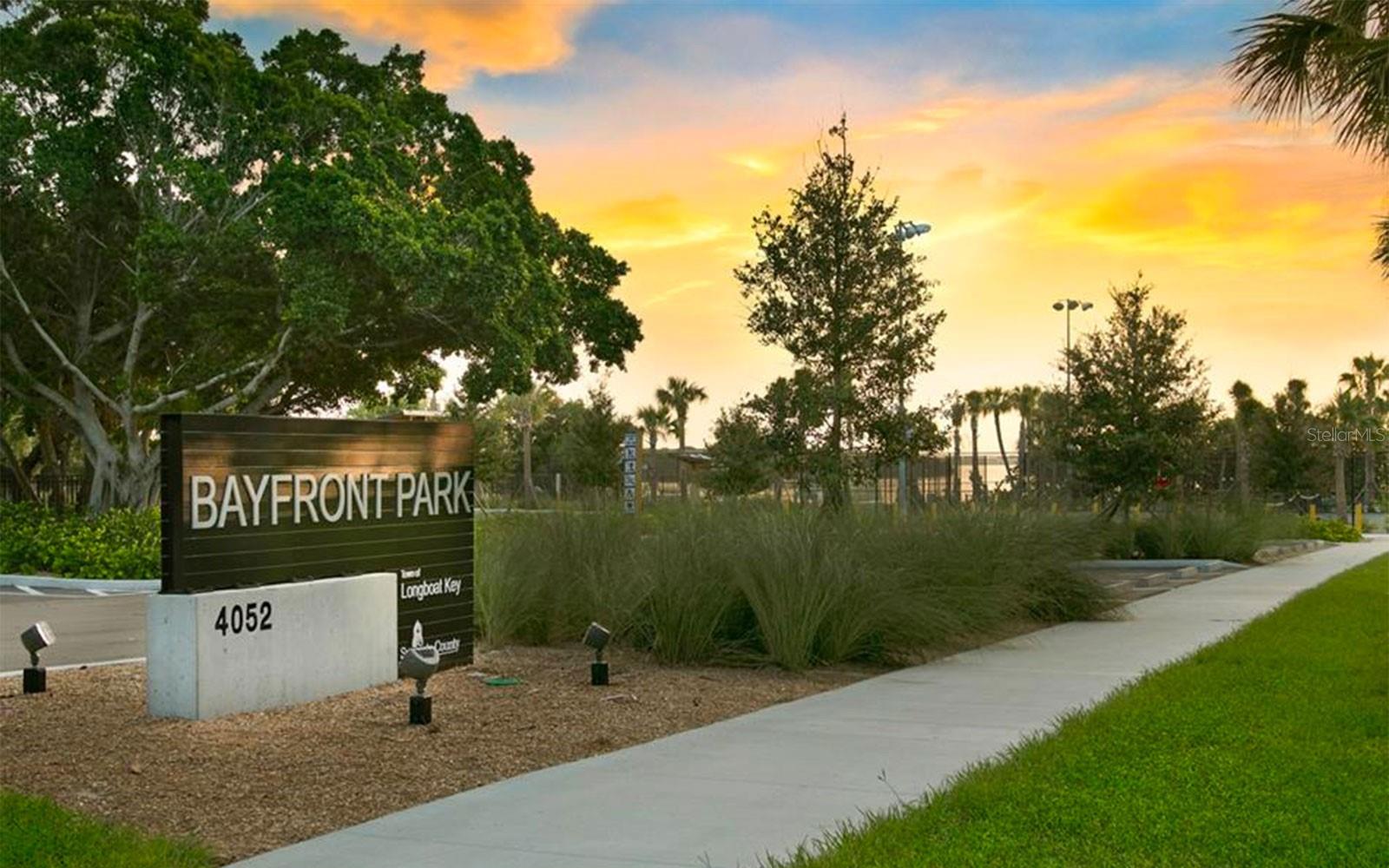 ISLANDS WEST - Residential