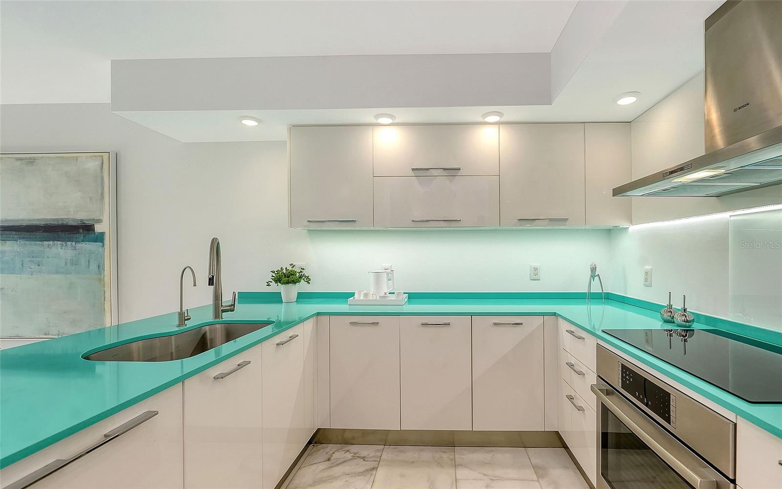 ISLANDS WEST - Residential