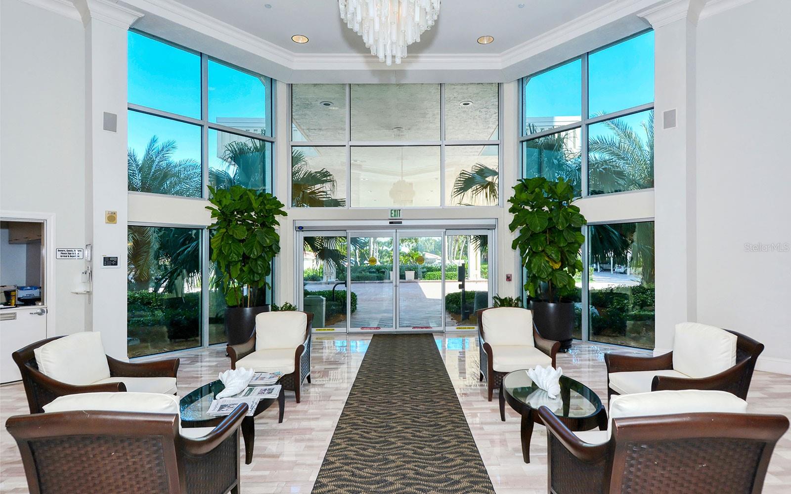 ISLANDS WEST - Residential