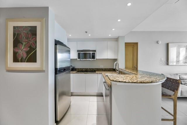 CONDADO LAGOON VILLAS - Residential