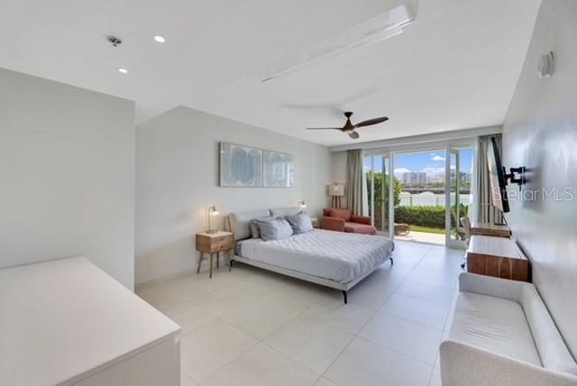 CONDADO LAGOON VILLAS - Residential