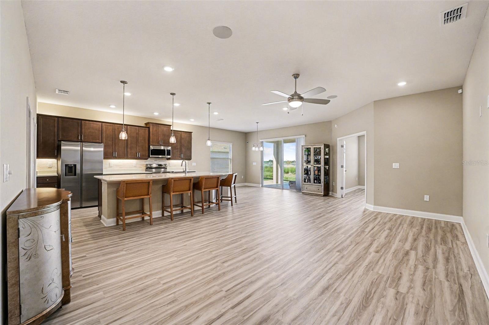 LAKES TR 6 - Residential