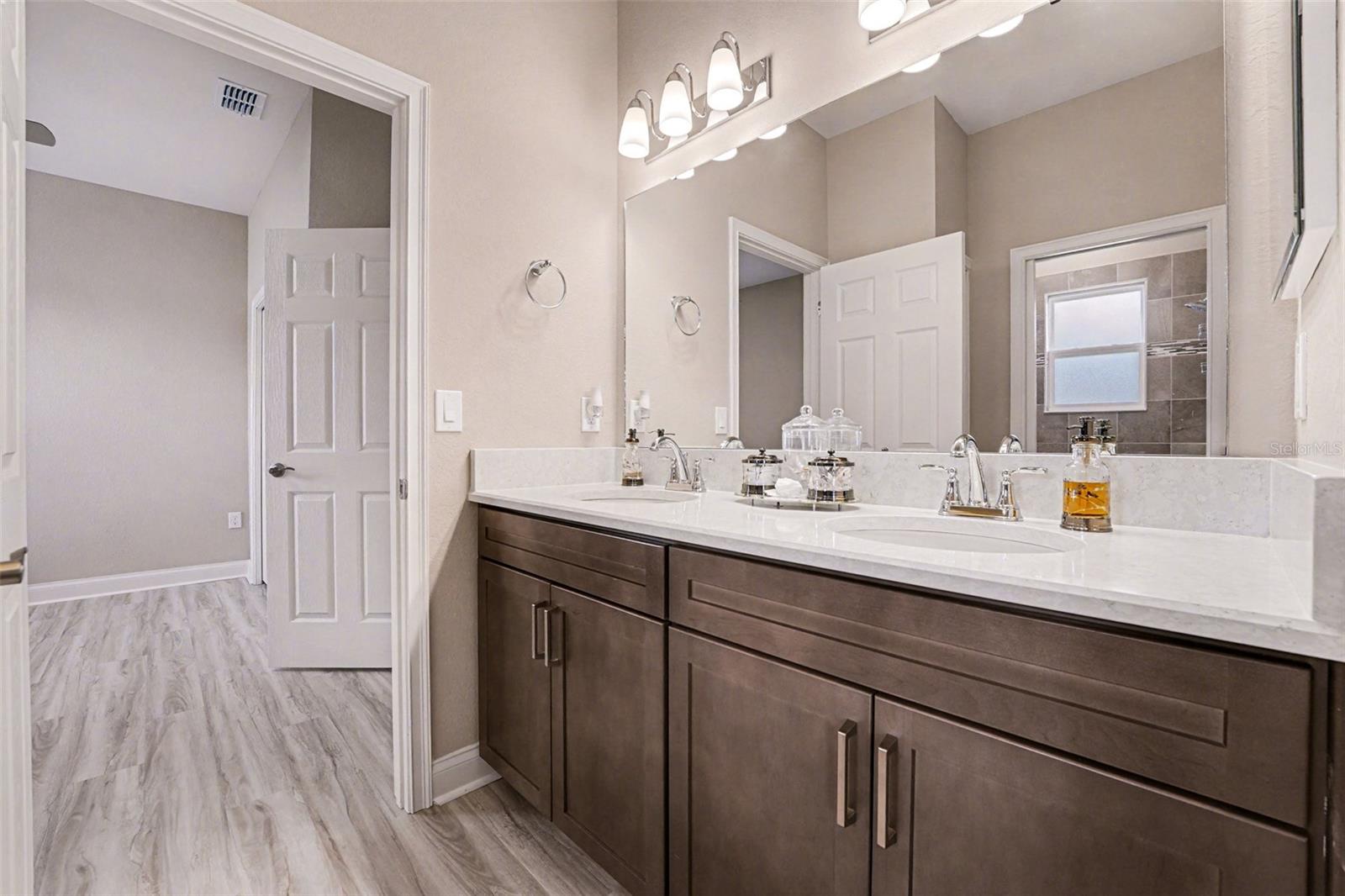 LAKES TR 6 - Residential